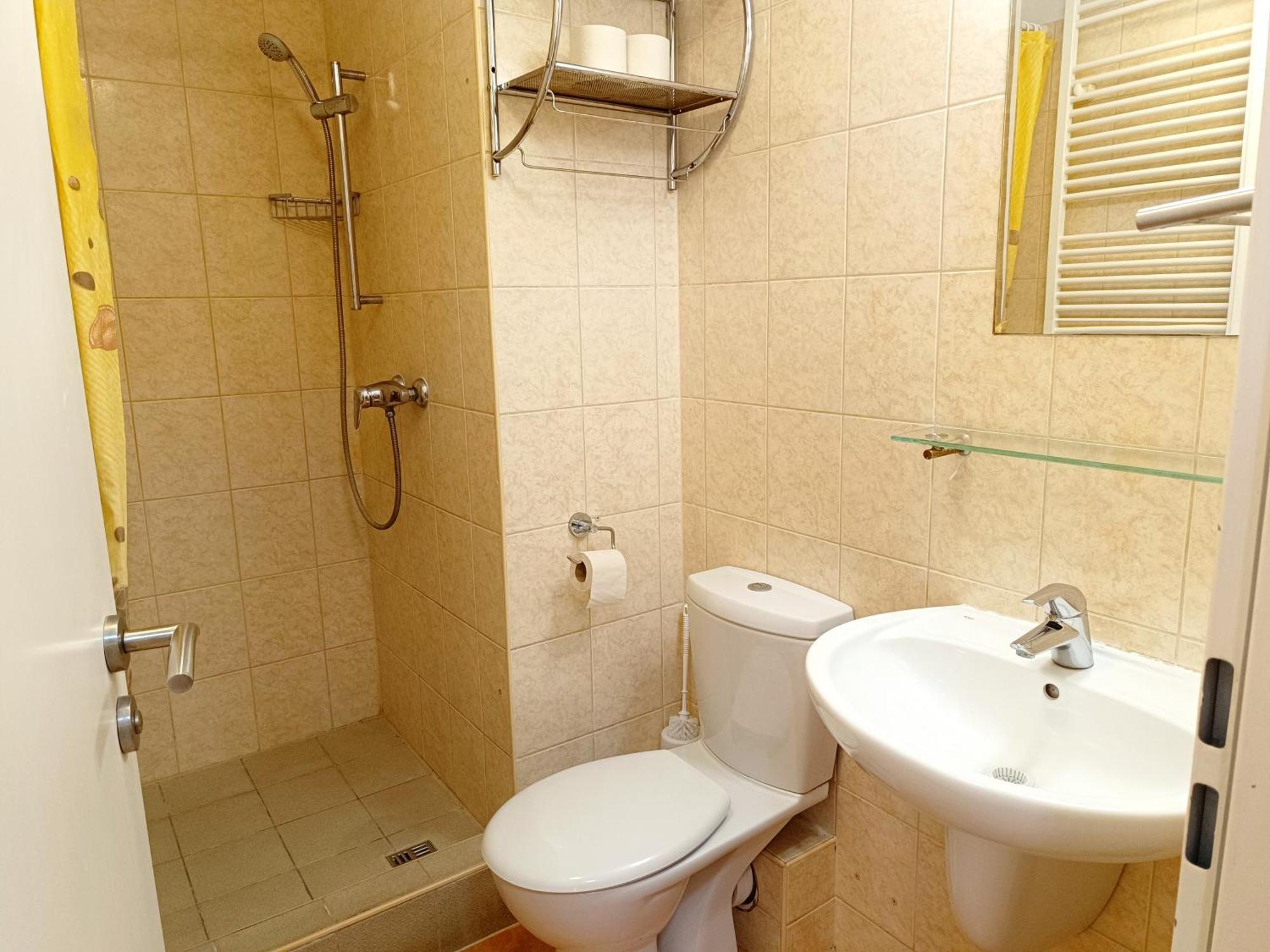 Famulus Kollegium Hostel Gyor Luaran gambar
