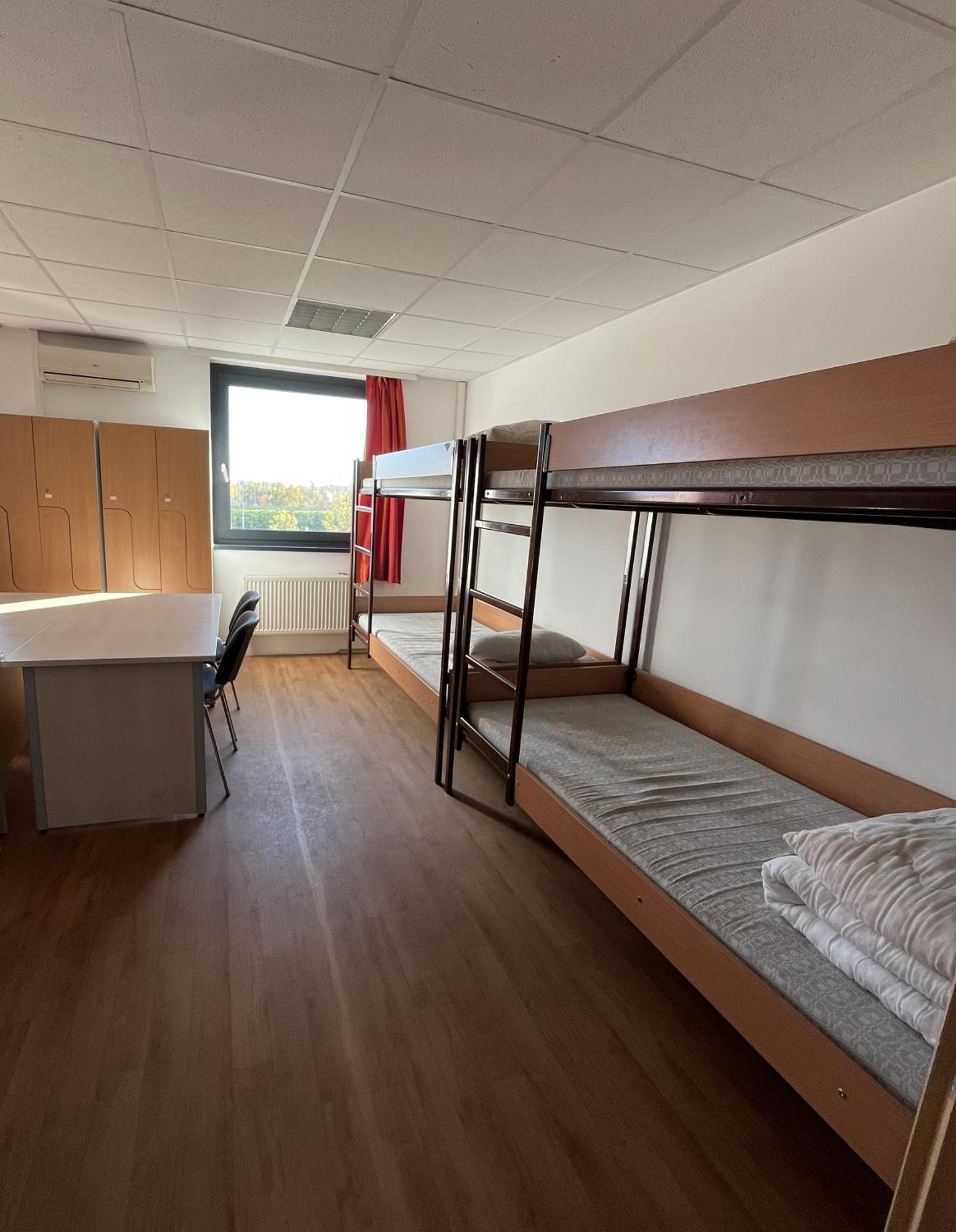 Famulus Kollegium Hostel Gyor Luaran gambar