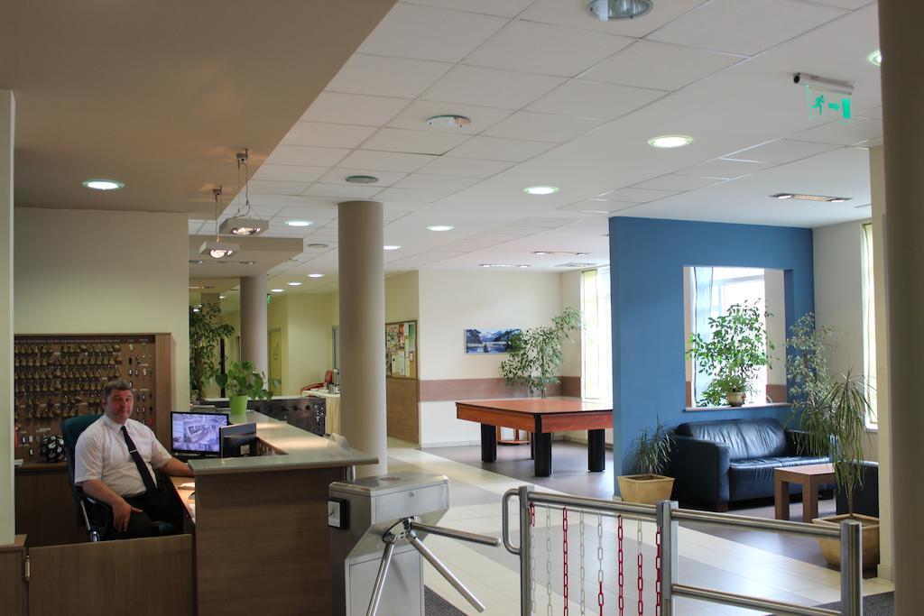 Famulus Kollegium Hostel Gyor Luaran gambar